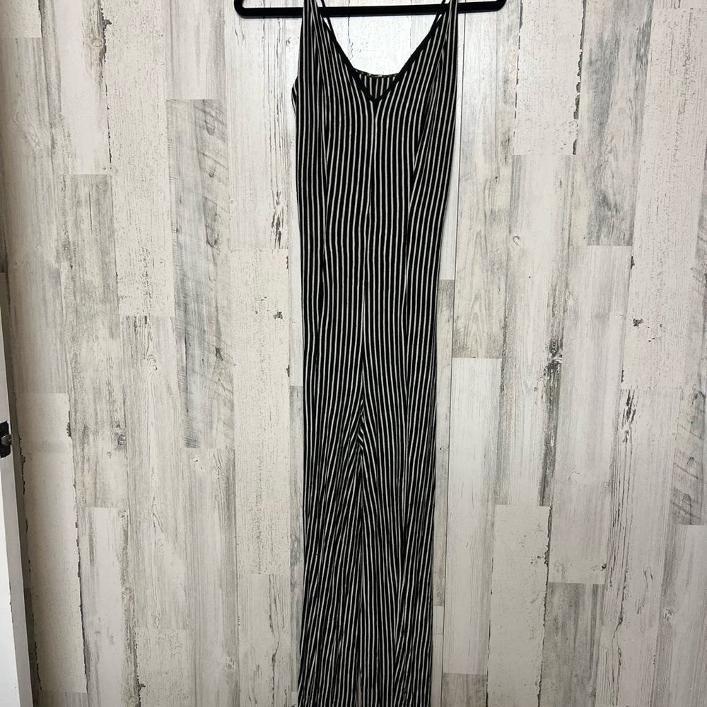 Black White Striped Wide Leg Cami Jumpsuit Womens XL Spaghetti Strap Stretch Kni